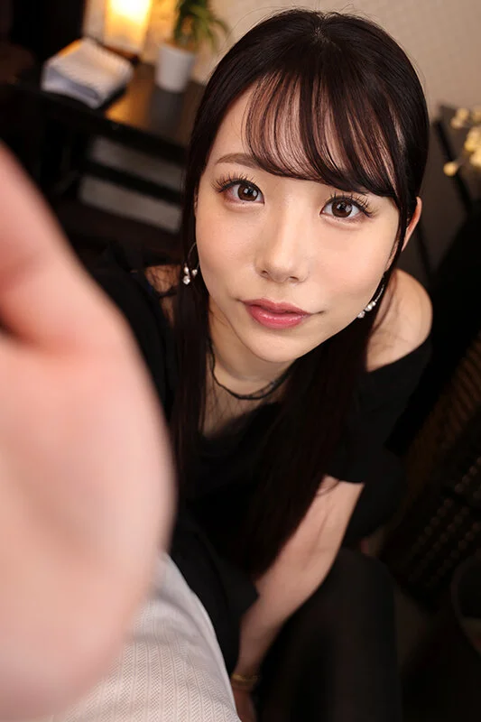 【VR】私から…目そらさないで。淡い記憶を残した同窓会にて。幼馴染の一途な瞳に魅了され、空白の時間を一瞬で埋めるような綺麗で大胆なセックス。尾崎えりか 6