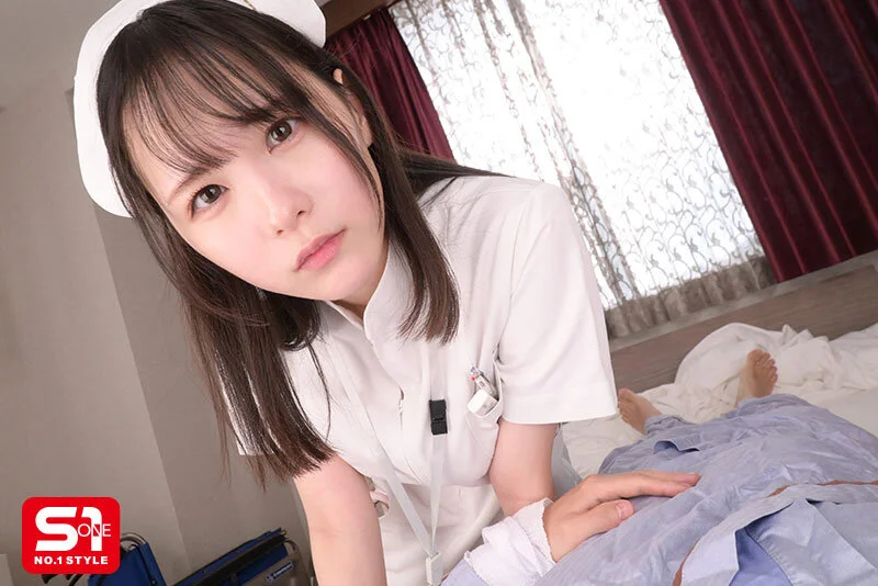 【VR】骨折してオナニーできないオレ（兄）の代わりにこっそり戸惑い恥じらいながらも性処理してくれるブラコン妹ナース×天井特化×おっぱい超揺れ騎乗位 村上悠華 3
