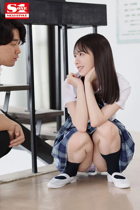 いつも僕をエッチにからかい、勃起させてくるマセた先輩が遂に射精まで企んでるらしい！ 村上悠華 2